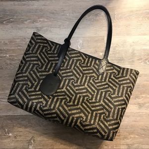 GUCCI GG 🕋 Caleido Reversible Tote